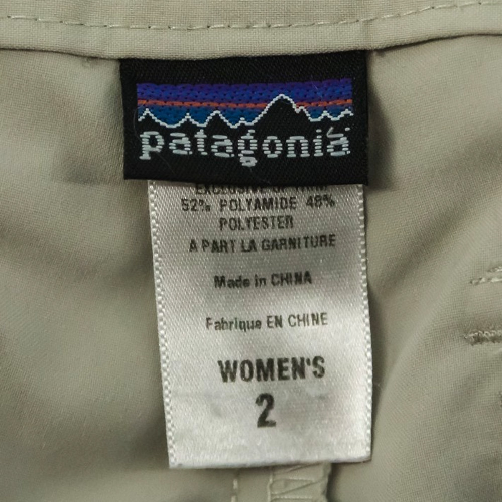 Patagonia Size 2 Khaki Beige Tan Outdoor Hiking Nylon Cargo Shorts 5781685 - Picture 4 of 7